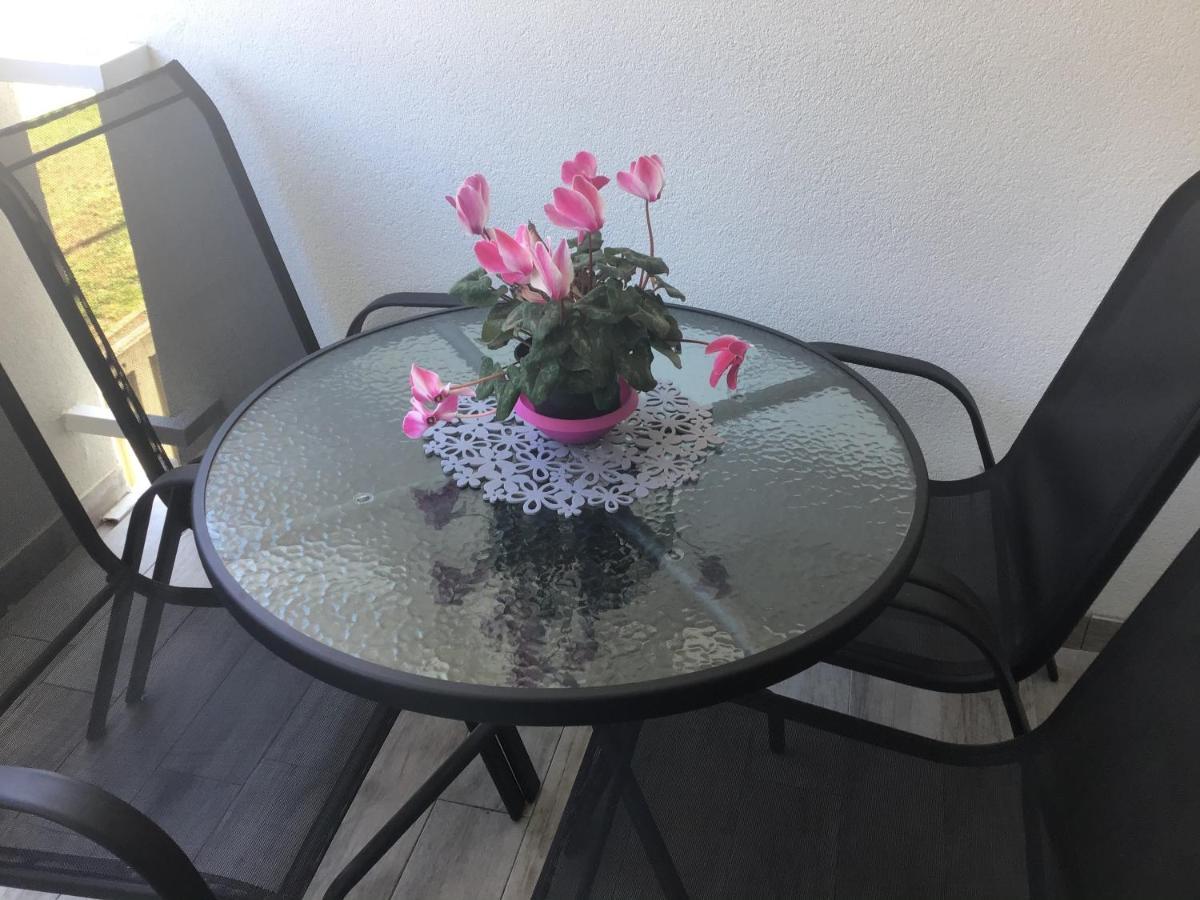 Apartman Sanja Pula Exterior foto